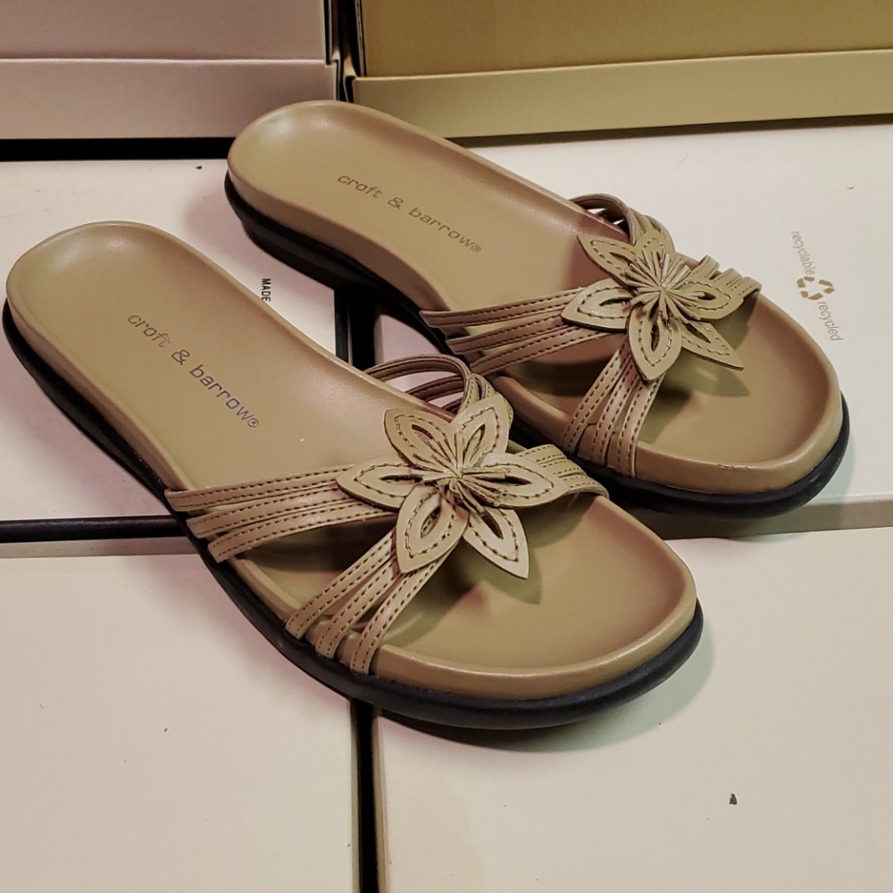 Croft & Barrow Macie Open-Toe Flat Flower Sandals
